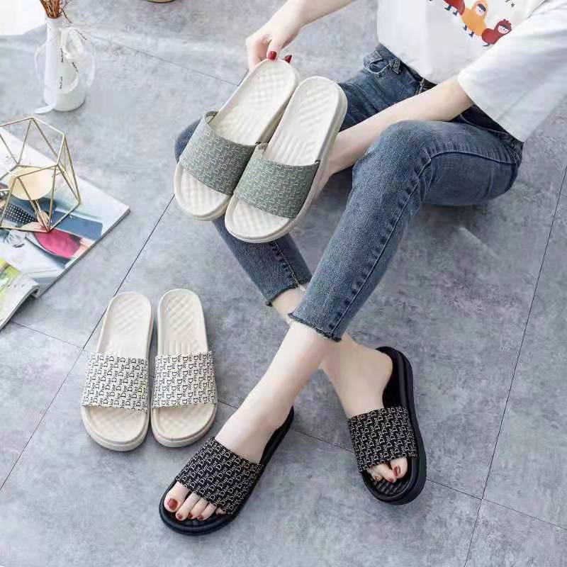 Dép Quai Ngang Đế Dày Thời Trang Mùa Hè 2023 Phong Cách Mới Cho Nữ