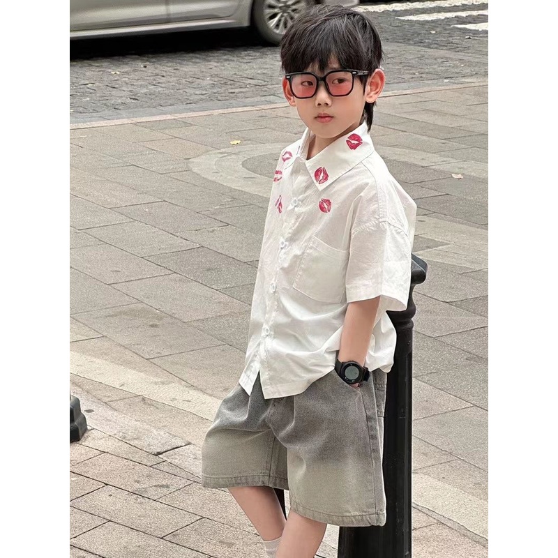 Áo Sơ Mi Ngắn Tay Dáng Rộng In Hình Đôi Môi Thời Trang Mùa Hè Hàn Quốc Dành Cho Bé Trai