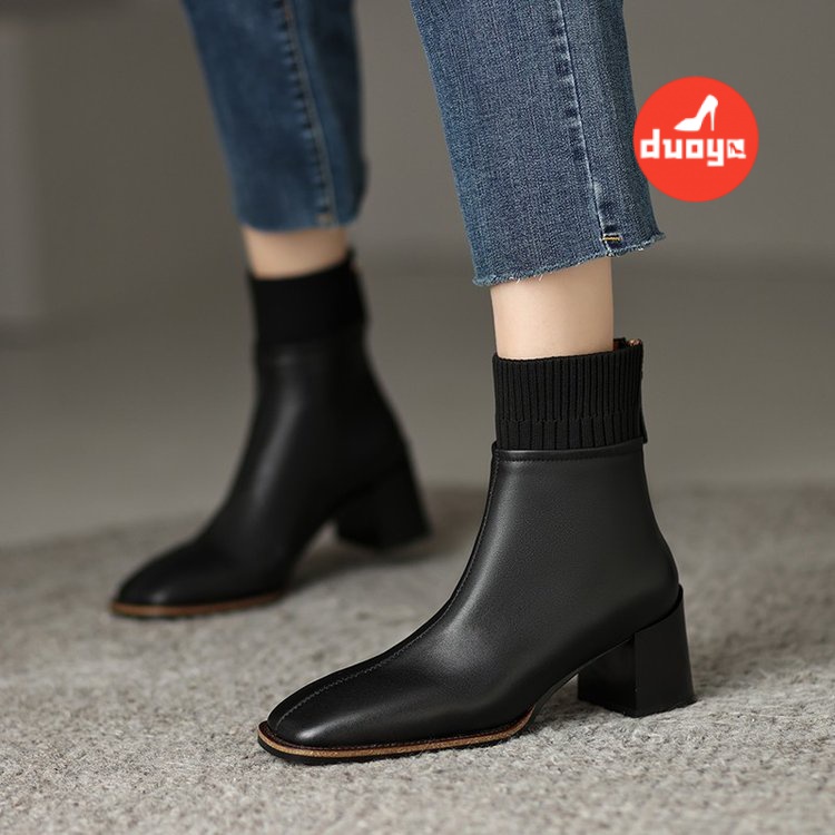 Giày Bốt Cao Gót Martin Cao Su PU Mỏng Ống Ngắn Phối Khóa Kéo Thời Trang Thu Đông 2022 Cho NữGiày Bốt Mũi Vuông Đế Dày 6-8cm Thiết Kế Dễ Thương