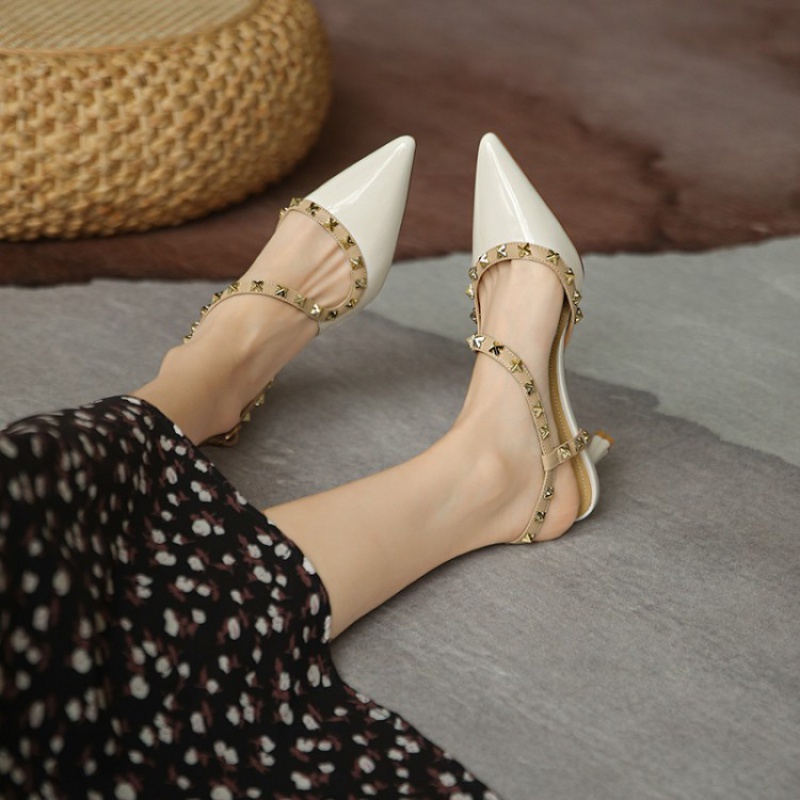 Giày Cao Gót Mũi Nhọn Phối Đinh Tán Thời Trang Xuân Hè Dành Cho Nữ