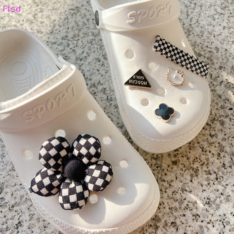 1 Bộ Phụ Kiện Trang Trí Giày Hình Hoa Dễ Thương DIY