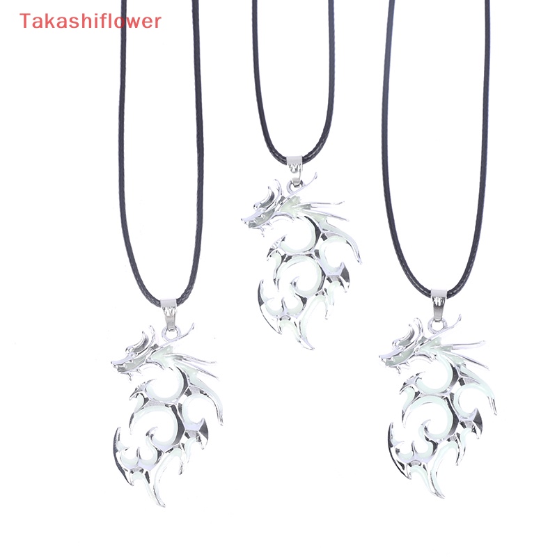 Vòng cổ Bạc Mặt Hình Rồng Phát Quang Trong Đêm