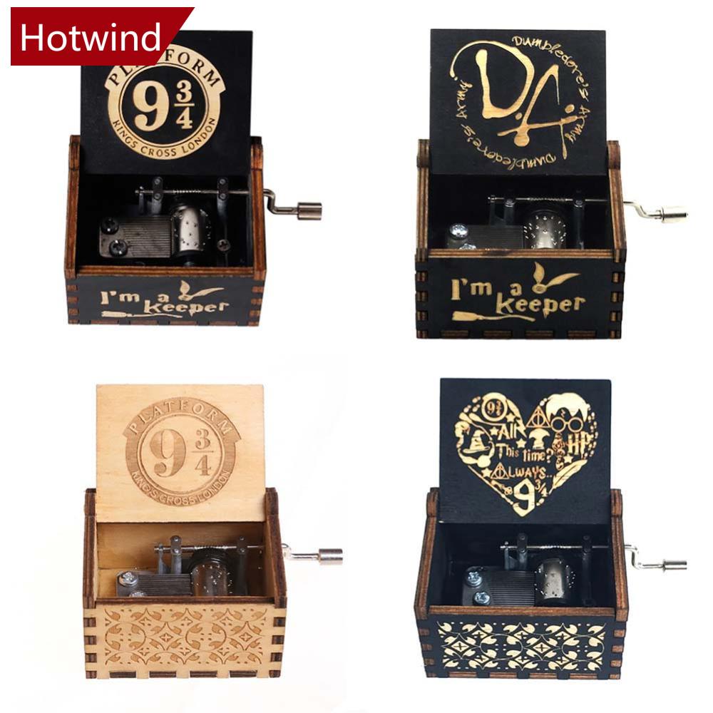 Hộp Nhạc Bằng Gỗ A8S8 Họa Tiết Chạm Khắc Độc Đáo