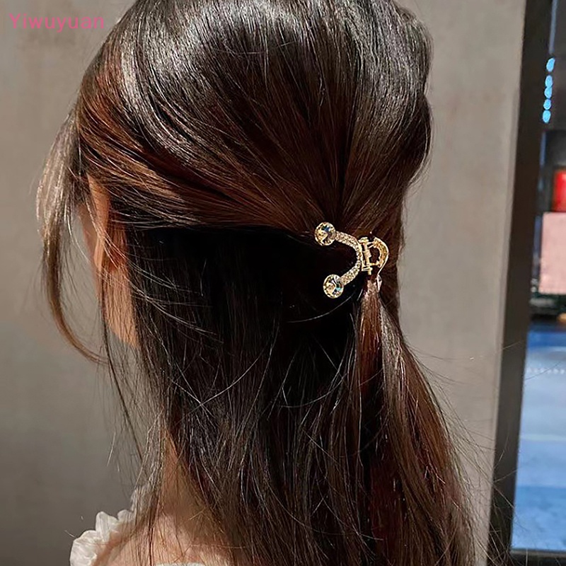 < Yiwuyuan > Kẹp Tóc Mini Hình Chữ V Đính Đá Và Ngọc Trai Bằng Kim Loại Mới