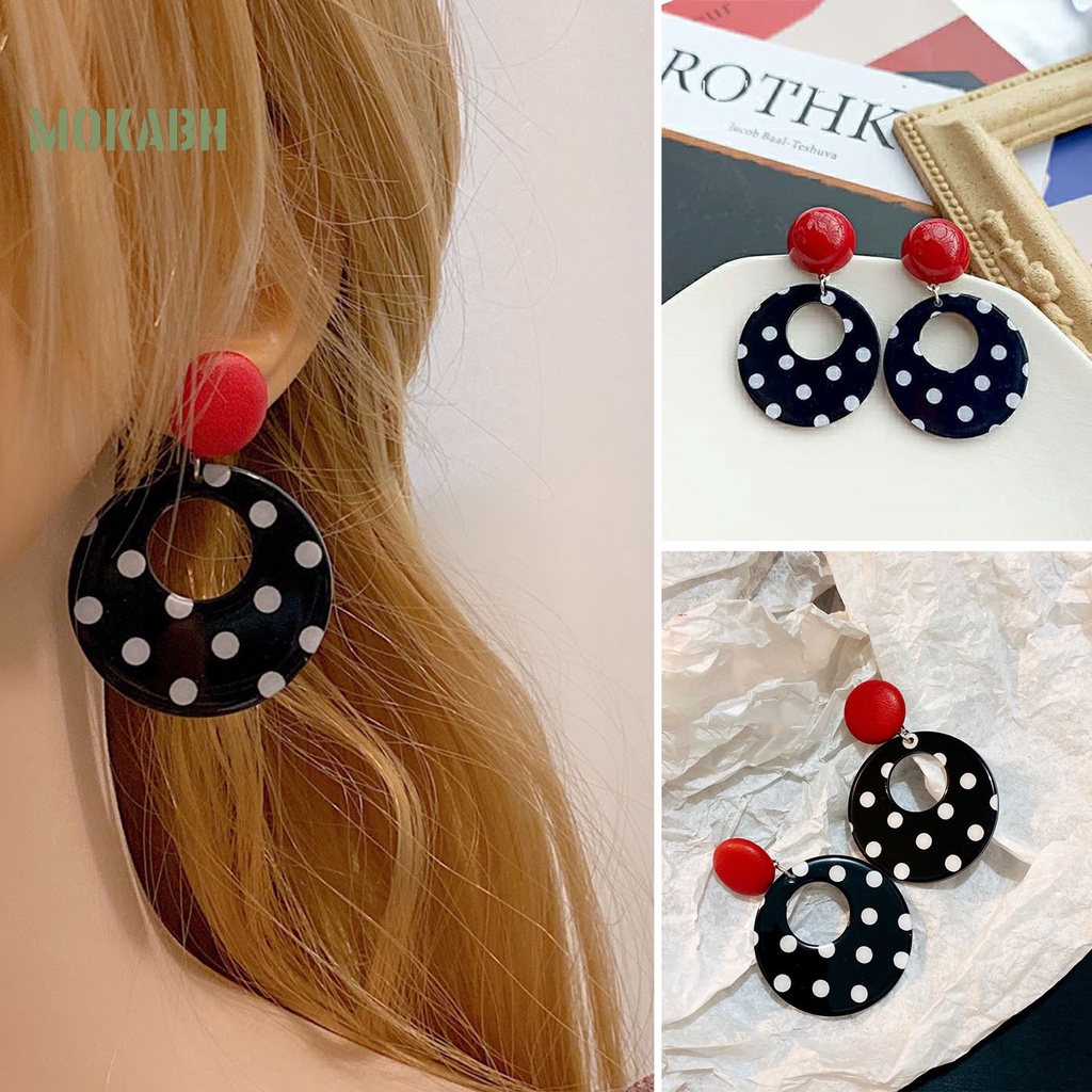 1 Đôi Bông Tai Hình Tròn Mặt Mịn Chống Mài Mòn Chống Phai Màu Thời Trang Cho Nữ