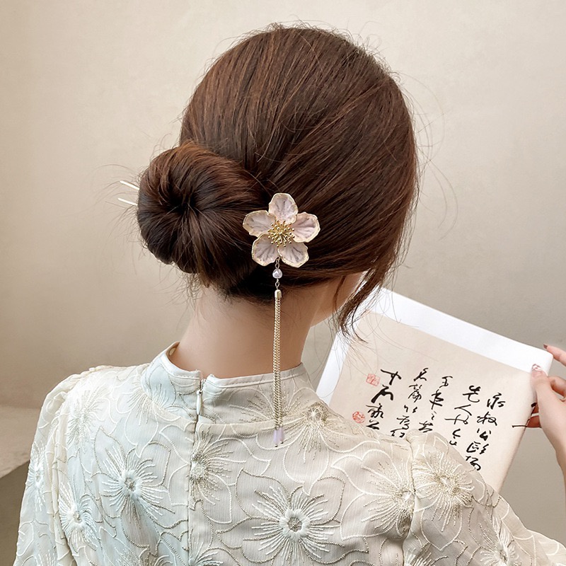 Kẹp Tóc Tua Rua Hình Hoa Lily Đính Ngọc Trai Đơn Giản Phong Cách Cổ Điển