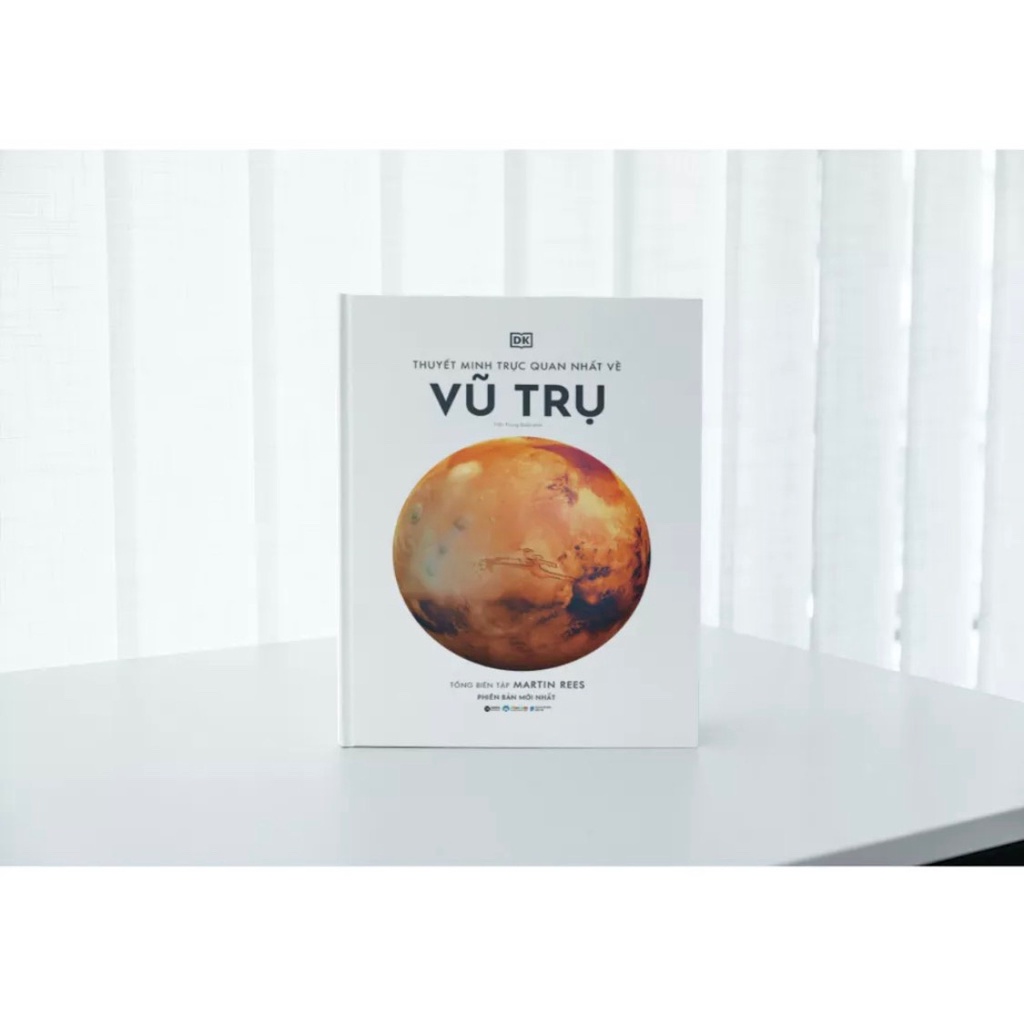 Sách: Thuyết Minh Trực Quan Nhất Về Vũ Trụ - Phiên Bản Mới Nhất (EBM - DK Vũ Trụ)