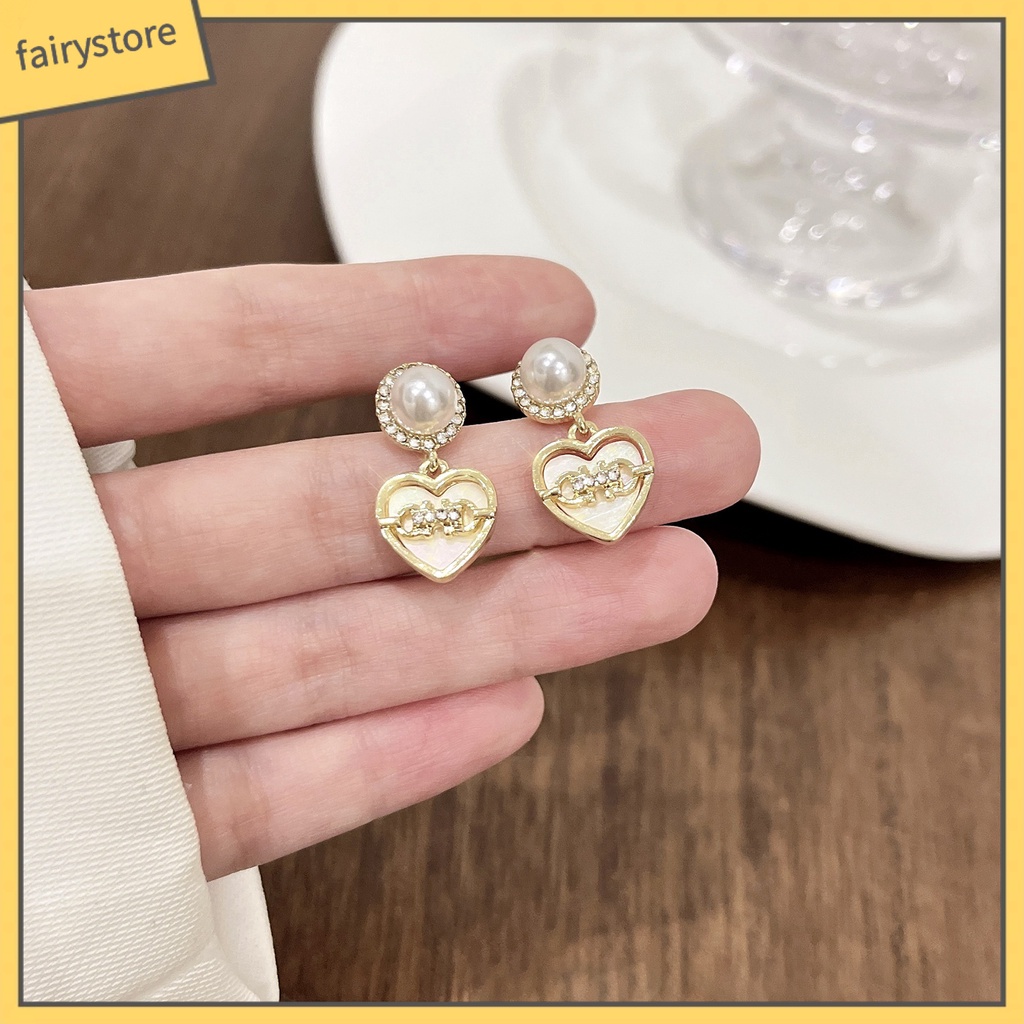 1 Đôi Bông Tai Hình Trái Tim Đính Đá Ngọc Trai Giả Sang Trọng