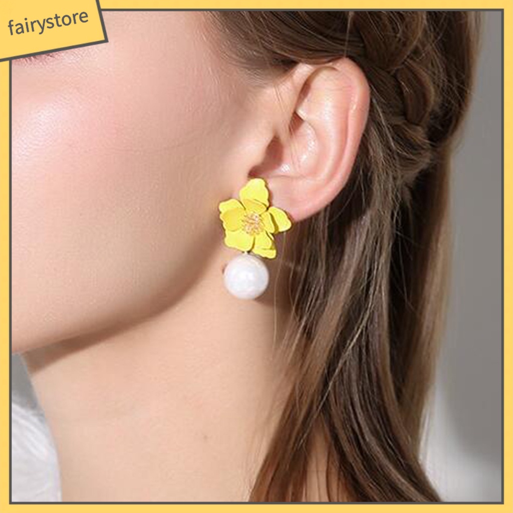 1 Đôi Bông Tai Hình Hoa Lớn Bằng Hợp Kim Đính Ngọc Trai Nhân Tạo Dành Cho Nữ