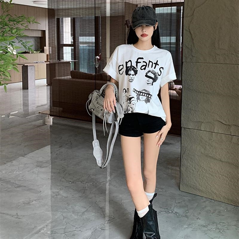 Áo Thun Tay Ngắn Cổ Tròn Dáng Rộng In Họa Tiết Thời Trang