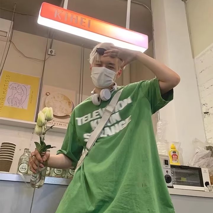 Áo Thun Tay Ngắn Cổ Tròn In Chữ Phong Cách Đường Phố Thời Trang Mùa Hè Cho Nam Và Nữ