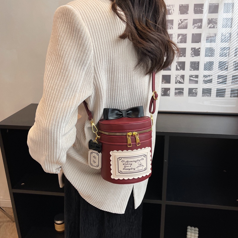 Túi Đeo Chéo Hình Trụ Thời Trang Dành Cho Nữ