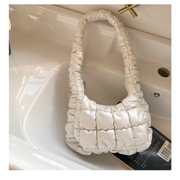 Túi Xách Đeo Vai Chất Liệu Da Mềm Đính Đá Cao Cấp Thời Trang Dành Cho Nữ