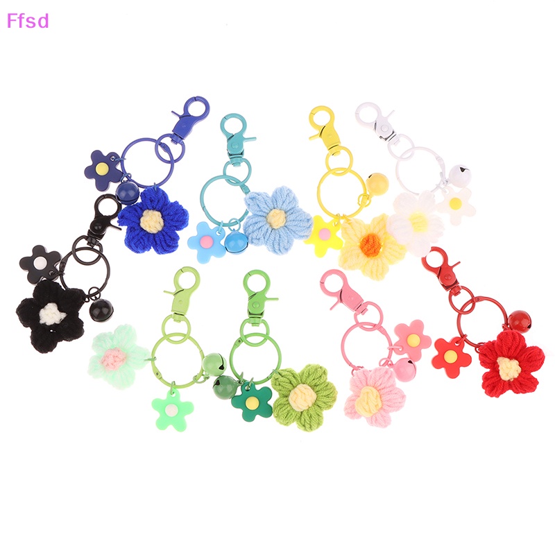 1 Móc Khóa Hình Bông Hoa Bằng Len Dễ Thương