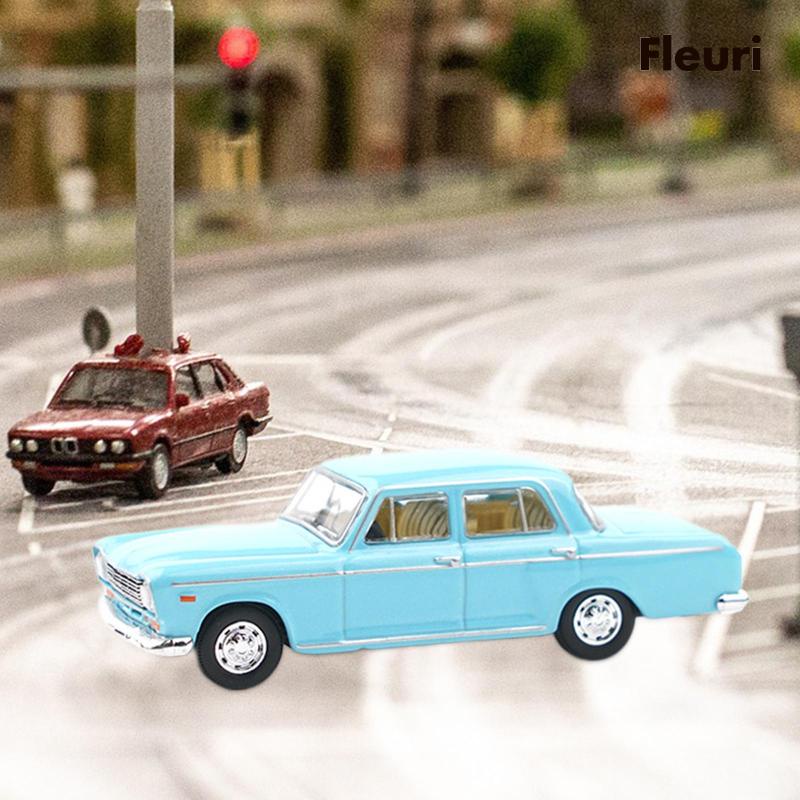 Mô Hình Xe Đồ Chơi Mini Tỉ Lệ 1 / 64