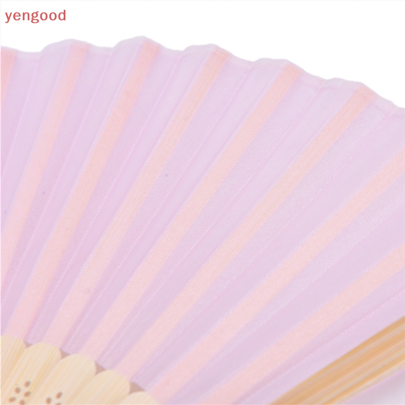 1 Chiếc Quạt Cầm Tay Bằng Tre Lụa Màu Ngà Phong Cách Trung Hoa Dành Cho Khách Dự Tiệc Cưới