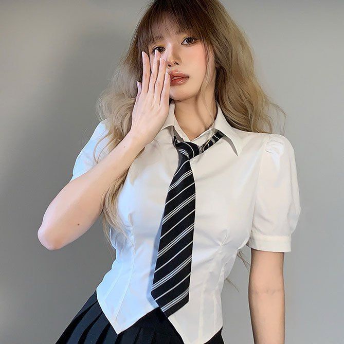 Cà Vạt Nơ Kẻ Sọc Trắng Đen Phong Cách Preppy Cho Nữ Sinh