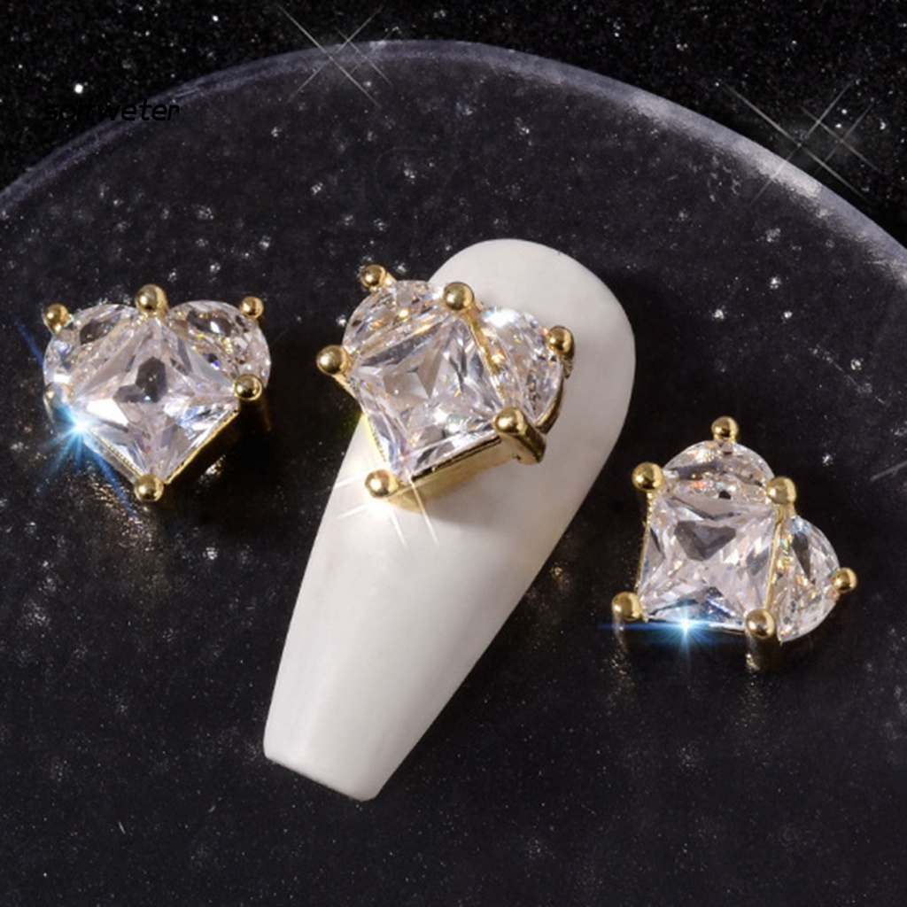 Phụ Kiện Trang Trí Móng Tay Họa Tiết Trái Tim Đính Đá 3D Sang Trọng