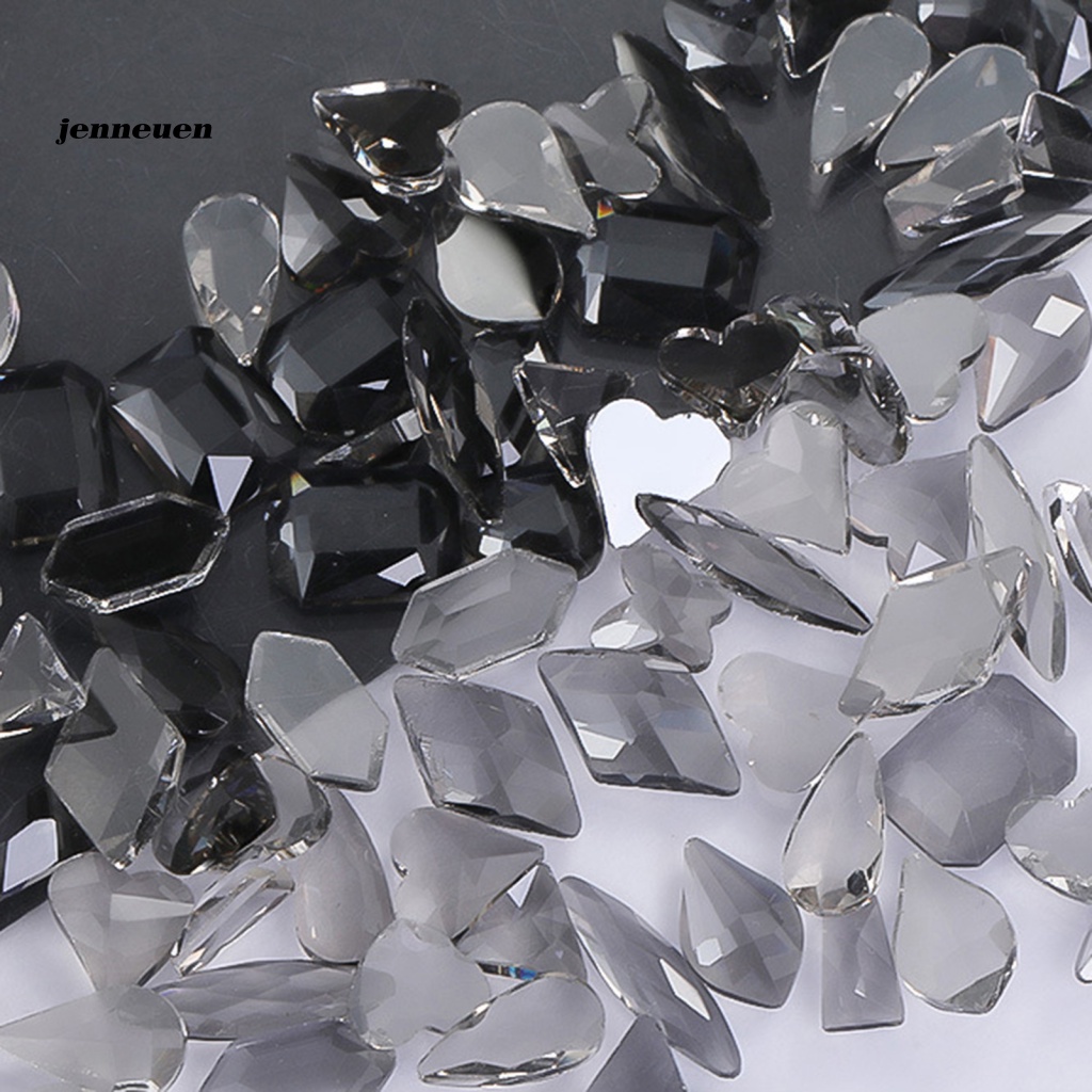 Set 50 Phụ Kiện Trang Trí Móng Tay 3D Màu Sắc Tươi Sáng