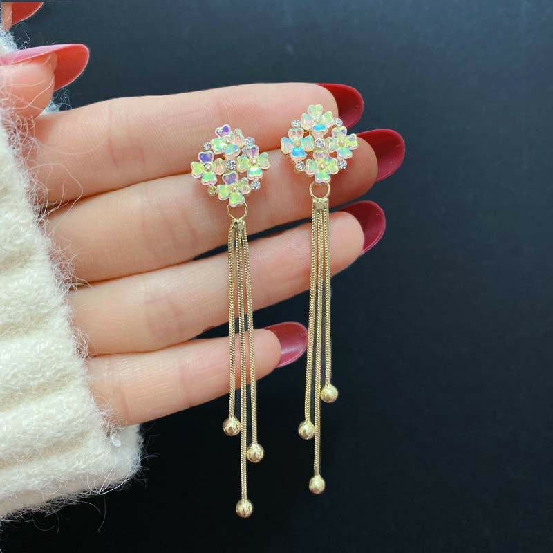 Bông Tai Dáng Dài Hình Hoa Đính Đá Nhiều Màu Sắc Thời Trang Hàn Quốc