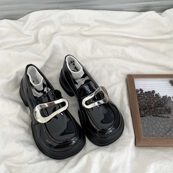 Giày Lười Da Đế Dày Phối Khóa Kim Loại Phong Cách Nhật Bản