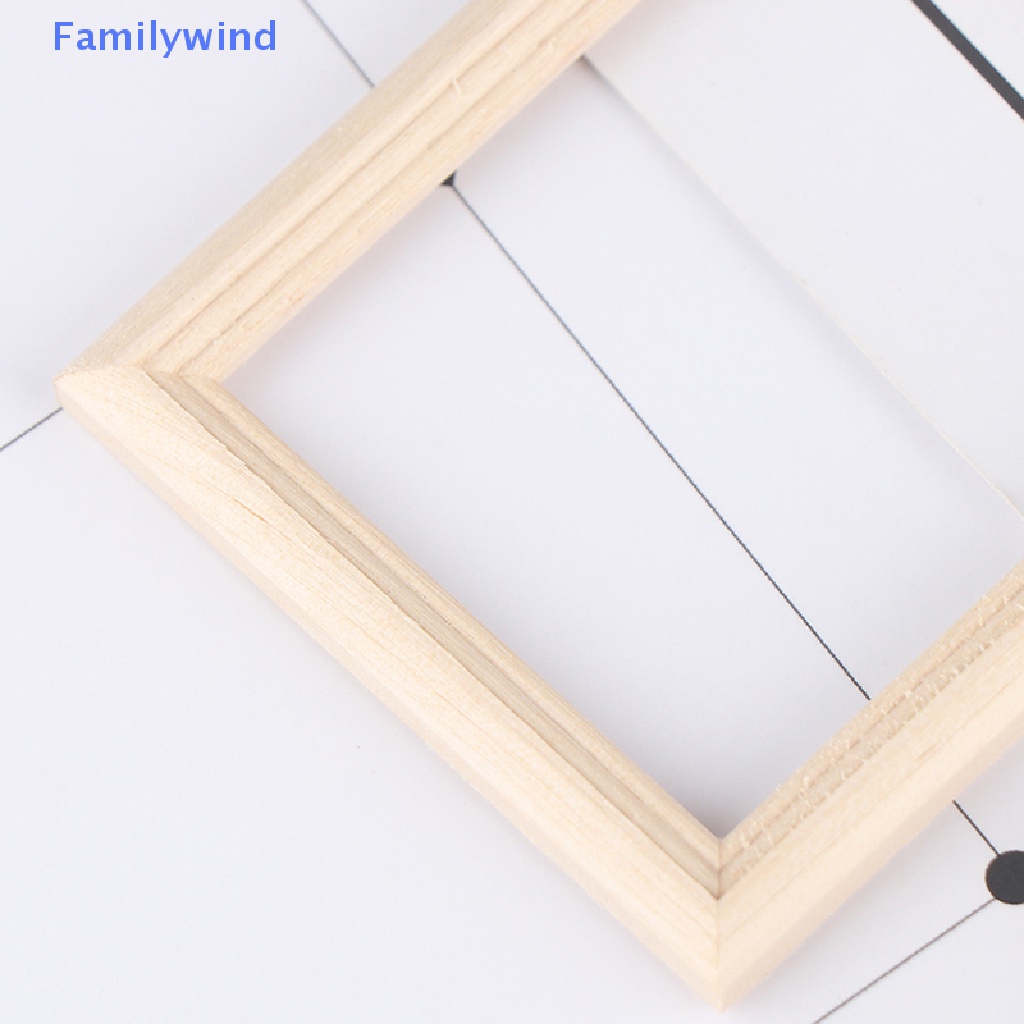 Khung Ảnh Dùng Để Trang Trí Nhà Búp Bê Tỉ Lệ 1 / 12