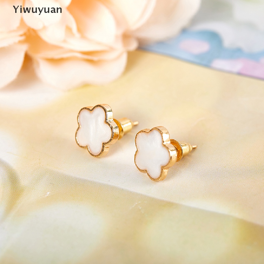 1 Đôi Bông Tai Hợp Kim Hình Bông Hoa Màu Trắng Thời Trang Dành Cho Nữ