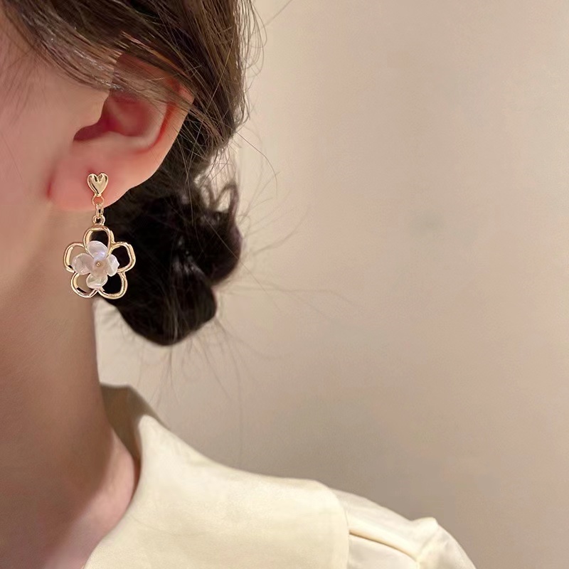 Bông Tai Hình Hoa Thời Trang Mùa Hè Hàn Quốc Dành Cho Nữ