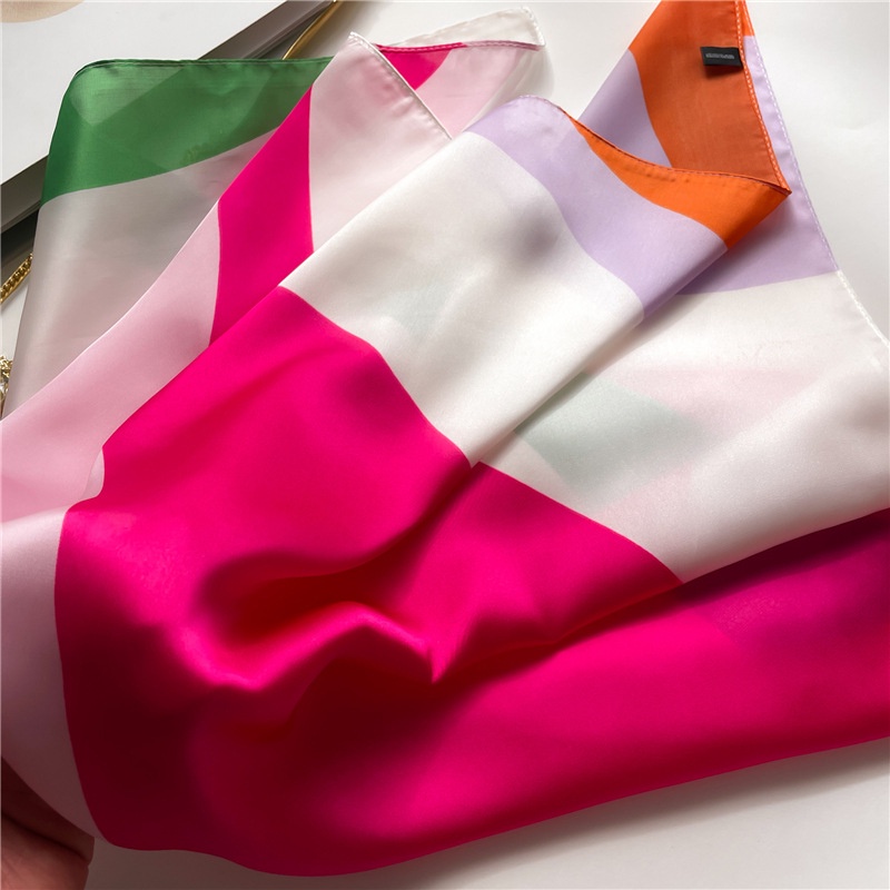 Khăn Choàng Cổ Hình Vuông Họa Tiết Kẻ Sọc Màu Sắc Tương Phản Phong Cách Âu Mỹ Thời Trang Cho Nữ