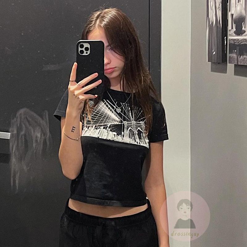 Áo Thun Tay Ngắn Cổ Tròn In Hình Thành Phố Thời Trang Cho Nữ