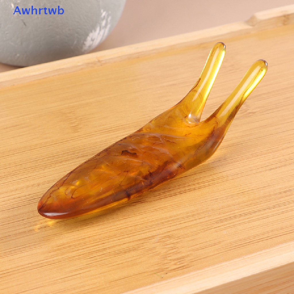 1 Dụng Cụ Mát Xa Mũi Bằng Sáp Ong Tự Nhiên Mới