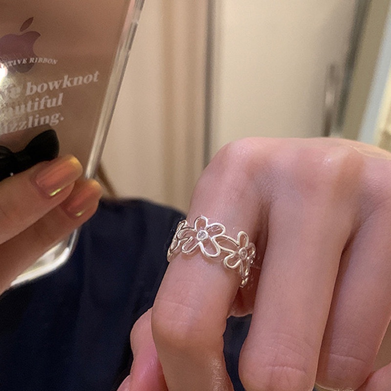Nhẫn Kim Loại Hình Hoa Đính Đá Zircon Đơn Giản Độc Đáo Phong Cách Retro Hàn Quốc