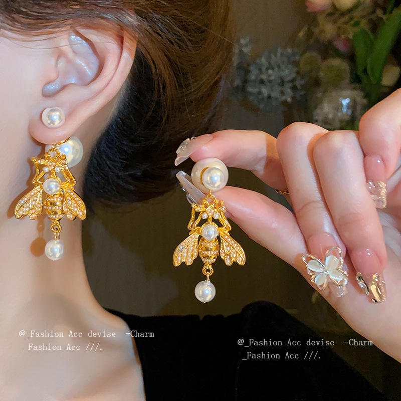 1 Đôi Bông Tai Bạc Hình Con Ong Đính Ngọc Trai Sang Trọng Thời Trang