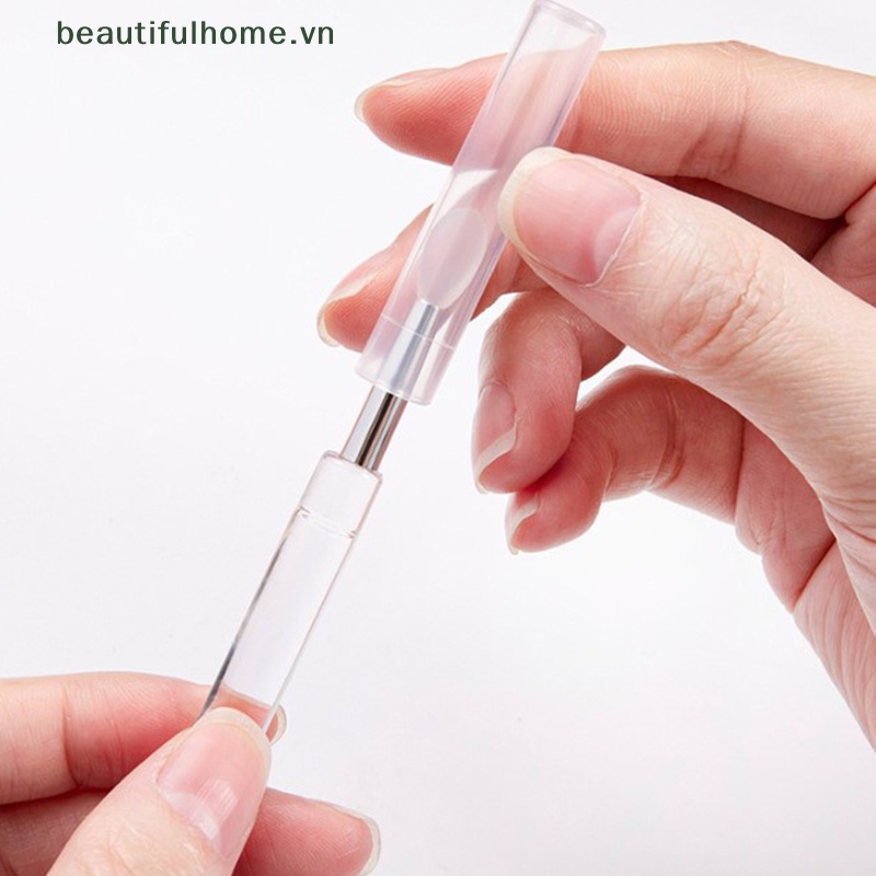 Cọ Tô Son Môi Bằng Silicone Kèm Nắp Đậy Chống Bụi