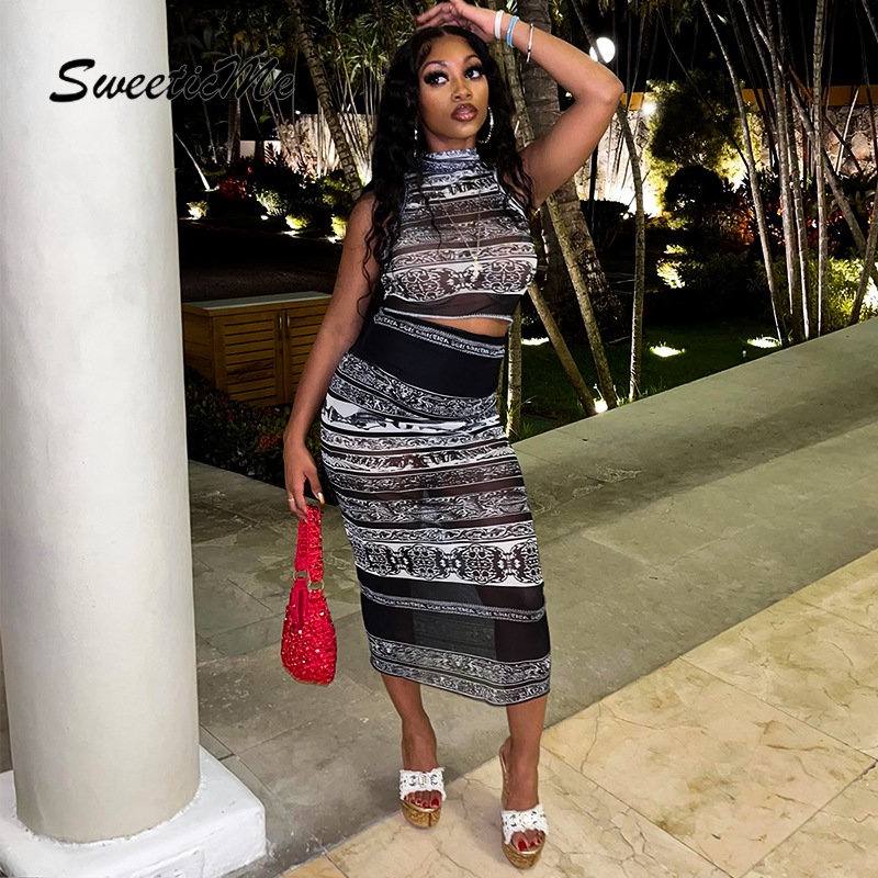 Bộ Áo Tank Top Cổ Cao Dáng Ôm In Họa Tiết Màu Tương Phản Thời Trang 2023 Cho Nữ