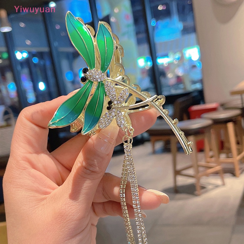 < Yiwuyuan > Kẹp Tóc Kim Loại Hình Bướm Rỗng Đính Đá Tua Rua Thời Trang Mới