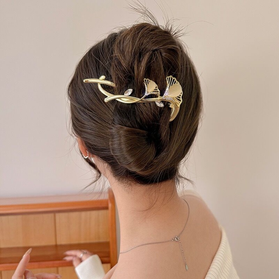 Kẹp Tóc Tua Rua Đính Đá Thời Trang