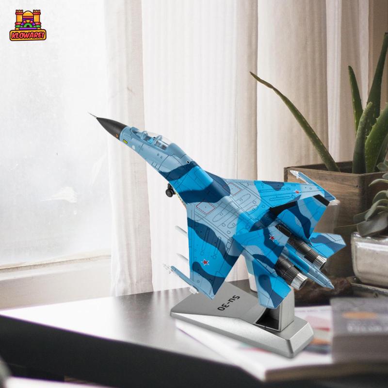 Predolo Mô hình máy bay chiến đấu SU-30 predolo tỉ lệ 1 / 100