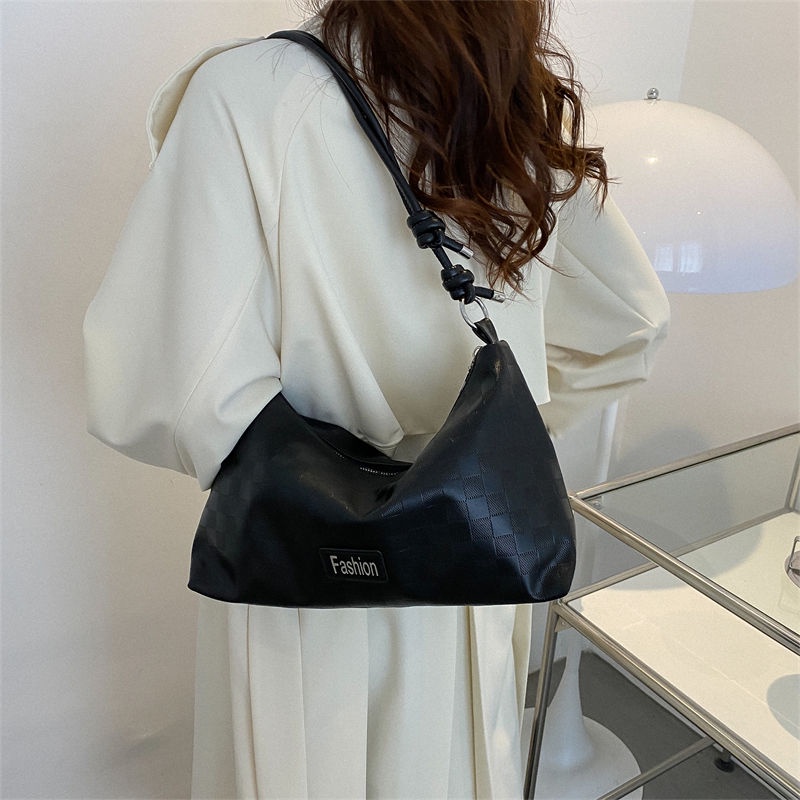 Túi Xách Đeo Vai Kích Cỡ Lớn Phong Cách Thời Trang Retro Dành Cho Nữ