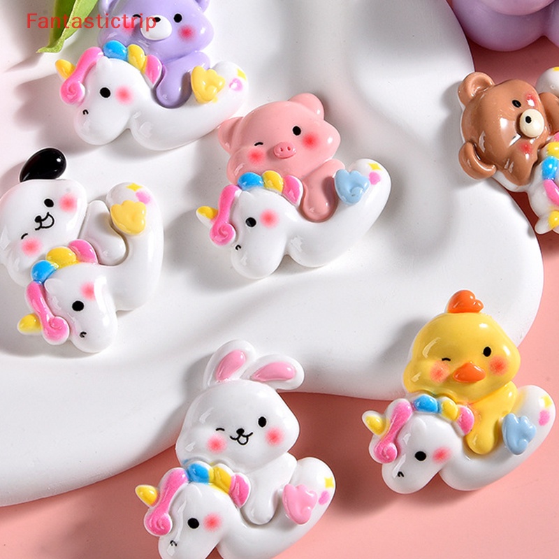 Set 3 Tượng Kỳ Lân Mini Bằng Nhựa Resin Trang Trí Ốp Điện Thoại / Bánh Kem DIY Mới