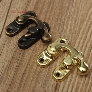 Set 5 móc khóa hộp trang sức bằng kim loại kiểu cổ điển
set 5 móc khóa hộp trang sức bằng kim loại phong cách cổ điển
bộ 5 cái mới 5 cái