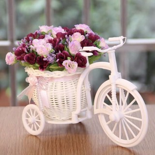 Chiếc Xe đạp và giỏ hoa hồng ở sau màu hồng tím siêu đáng yêu, làm quà tặng ý nghĩa