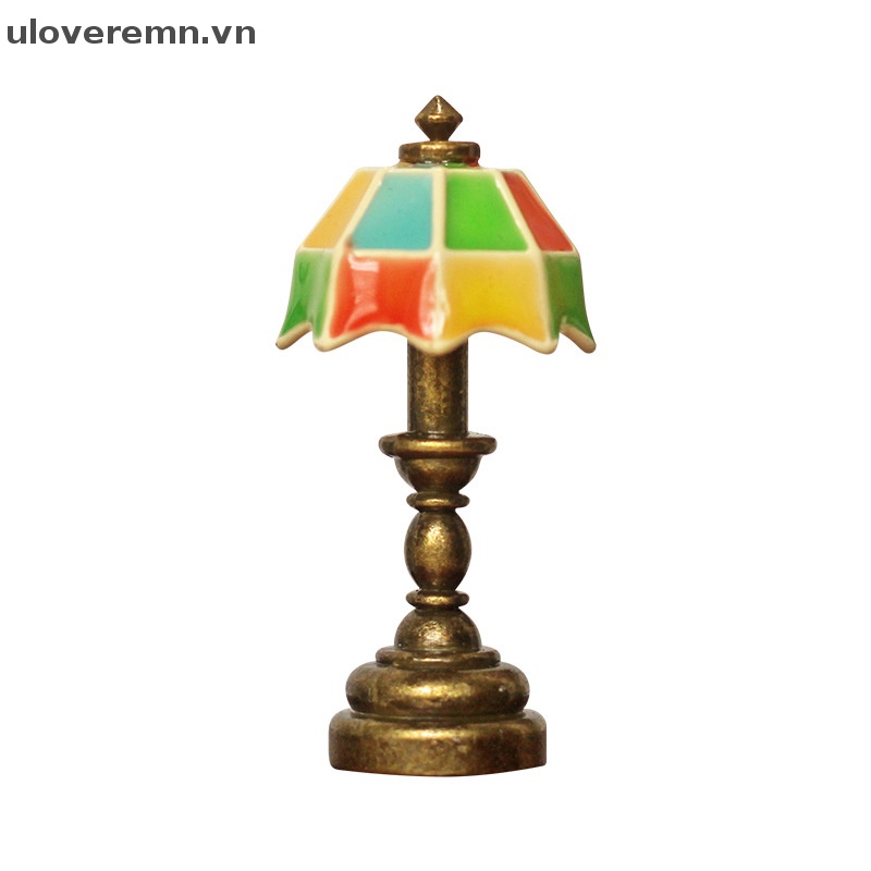 Mô Hình Đèn Bàn Mini Tỷ Lệ 1 / 12 Dùng Để Trang Trí Nhà Búp Bê