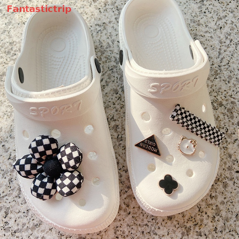 1 Cặp Giày Croc DIY Có Thể Tháo Rời Họa Tiết Hoa Dễ Thương Cho Bé Mới