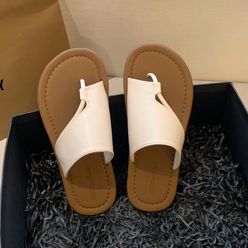 Dép Mũi Tròn Đế Mềm Thoải Mái Dễ Phối Đồ Cho Nữ