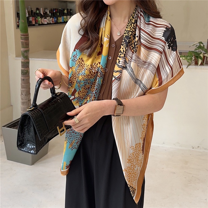 Khăn Choàng Lụa Satin Vuông 110cm Chống Nắng Dễ Phối Đồ Thời Trang Mùa Hè Cho Nữ Sự Bảo Vệ