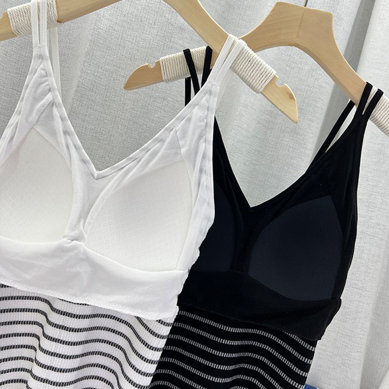 Áo Hai Dây Ôm Dáng Mẫu Mới 2023 Kẻ Sọc Có Đệm Ngực Đẹp Mắt Phù Hợp Với Nữ