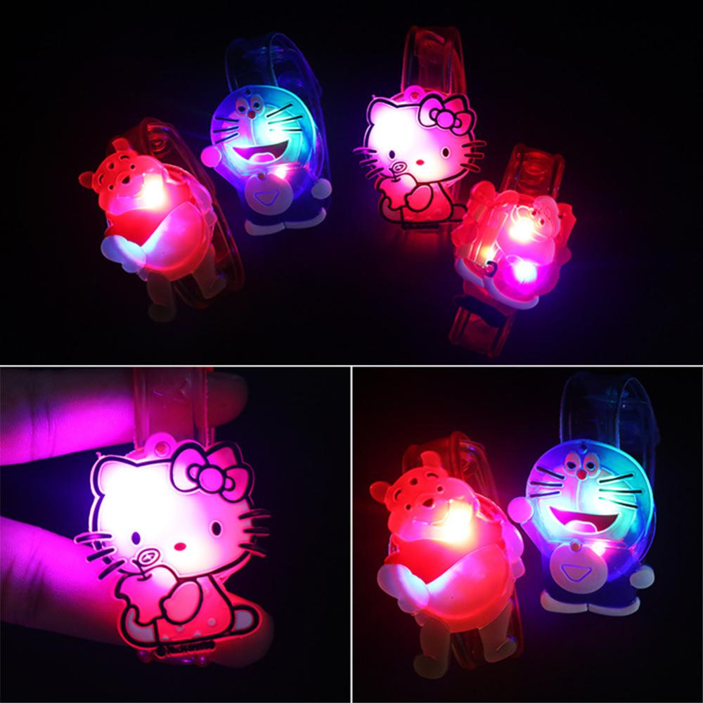 Đồng Hồ Đeo Tay A1I5 Có Đèn Led Phát Sáng Trong Suốt Họa Tiết Hoạt Hình Dễ Thương