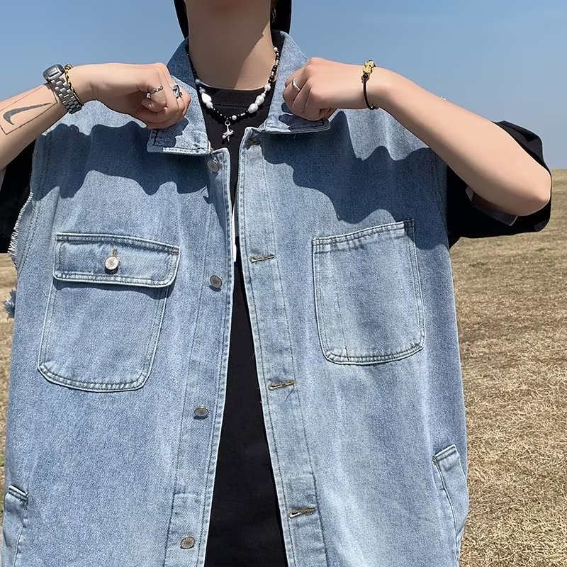 Áo Khoác Denim Sát Nách Phối Túi Phong Cách Retro Cho Nam