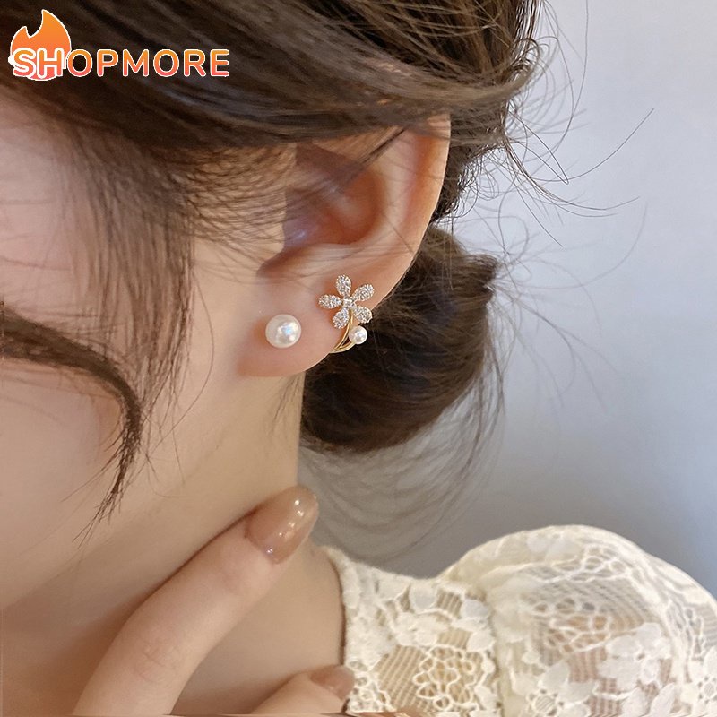 Bông Tai Hình Đuôi Cá Đính Ngọc Trai Sang Trọng Cho Nữ